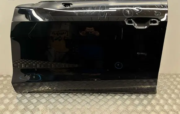 Audi E-tron GT Front door