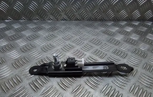 Lexus RX 450H Seat belt adjustment rail E563003 H640001