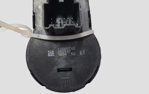 Opel Insignia A Light switch 13268702