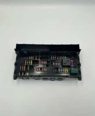 BMW X3 F25 Fuse module 9210863 02133940 117033444