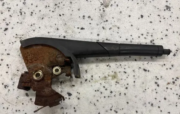 Fiat Scudo Hand brake release handle 1486978077