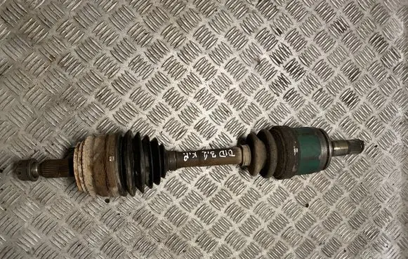 Mitsubishi Pajero Front driveshaft