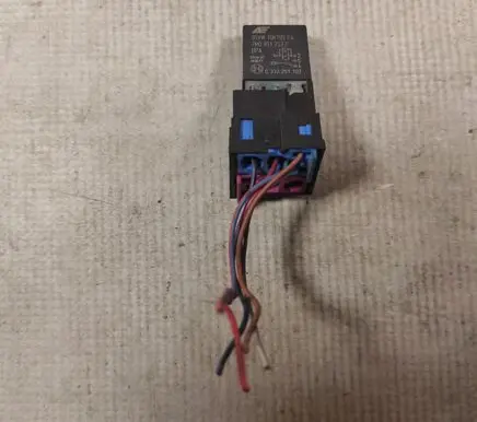 Volkswagen Sharan Other relay 95VW10K705EA 7M0951253C
