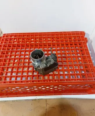 Audi A8 S8 D3 4E Throttle valve 4E0145950J A2C30247400