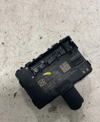 Skoda Superb B8 (3V) Door control unit/module 8W0959595J A2C7711460600