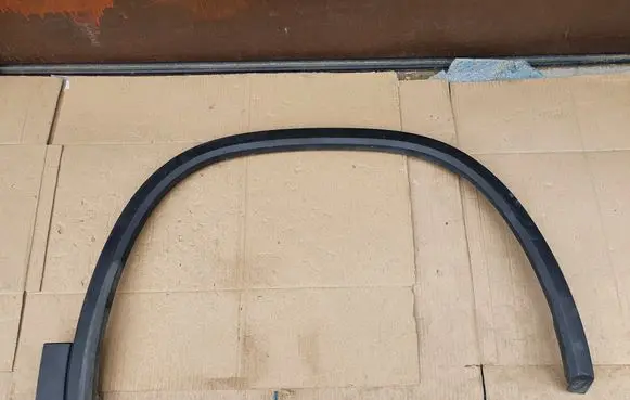Skoda Kodiaq Front arch trim 565854732