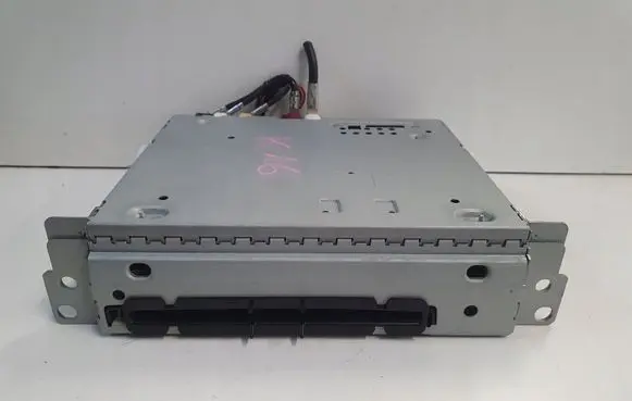 BMW 2 Active Tourer U06 Radio/CD/DVD/GPS head unit 9272367