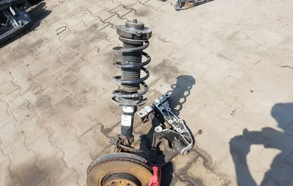 Skoda Octavia Mk2 (1Z) Front wheel hub spindle knuckle 20TSIRSVRS