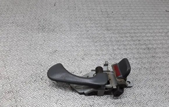 Mitsubishi Pajero Sport I Rear door interior handle