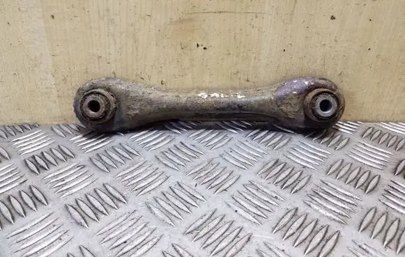 Volvo V50 Rear control arm