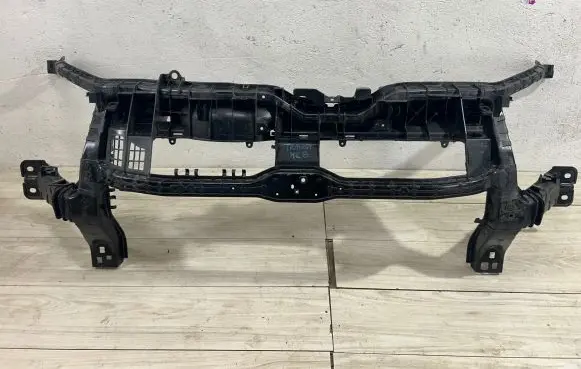 Ford Transit VII Radiator support slam panel