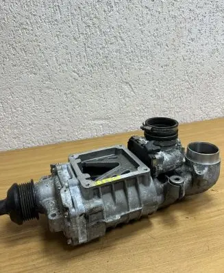 Mercedes-Benz E W211 Supercharger A2710902680 D8761