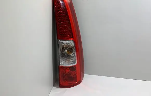 Volvo V70 Rear/tail lights 160986