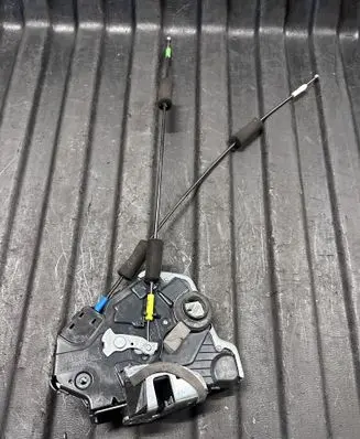Lexus RX 450H Front door lock A046693 9F1309