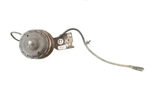 Peugeot 508 Engine mount vacuum valve 