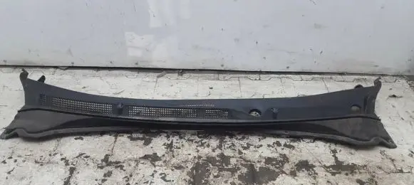 Hyundai i40 Wiper trim