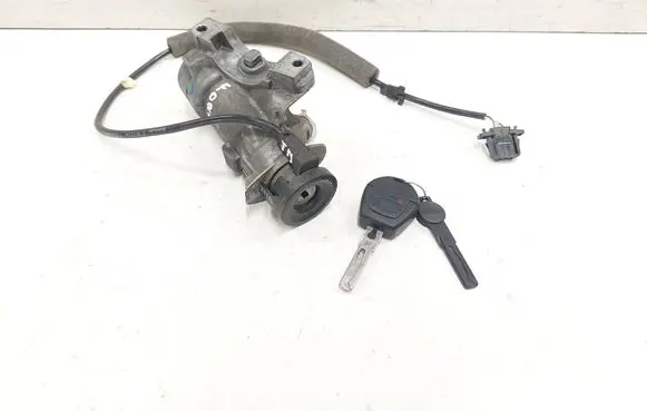 Ford Galaxy Ignition lock 4B0905851B