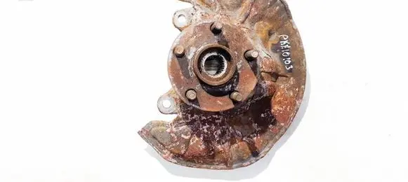 Toyota Avensis T250 Front wheel hub