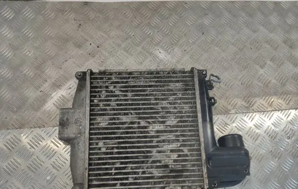 Toyota Hilux (AN10, AN20, AN30) Intercooler radiator TG1270000564 0L010F