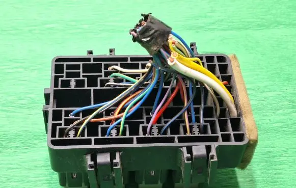 Subaru Forester SH Fuse module