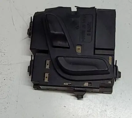 Mercedes-Benz C W204 Seat control switch A2048701958 03467816