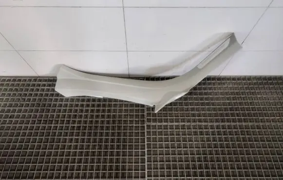 Audi A8 S8 D4 4H Rear sill trim cover 4H0864607F