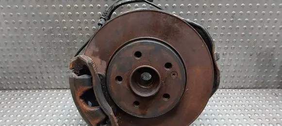 Mercedes-Benz A W169 Front wheel hub spindle knuckle 6904