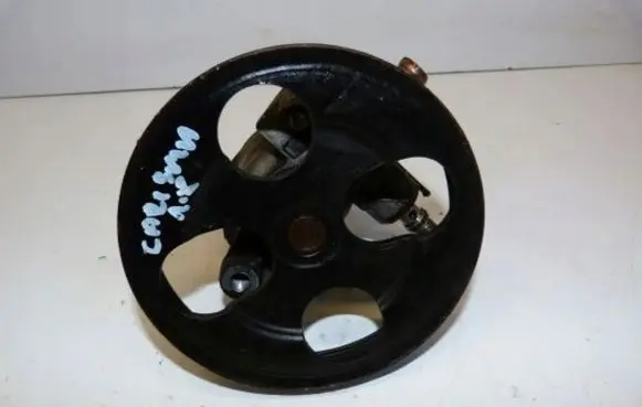 Mitsubishi Carisma Power steering pump