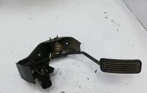 Toyota Corolla E120 E130 Accelerator throttle pedal NOCODE