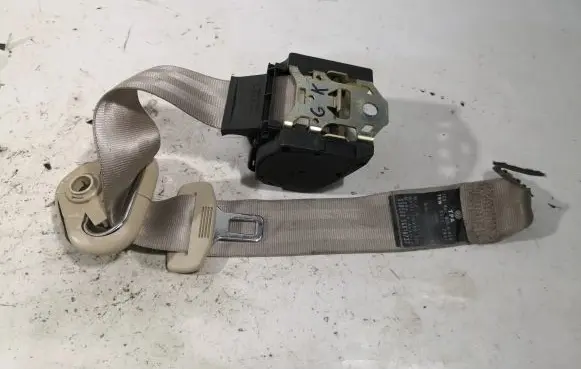 Volkswagen New Beetle Rear seatbelt 1C0857805 1J0857731