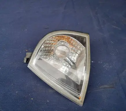 Skoda Octavia Mk2 (1Z) Front indicator light 18A208B