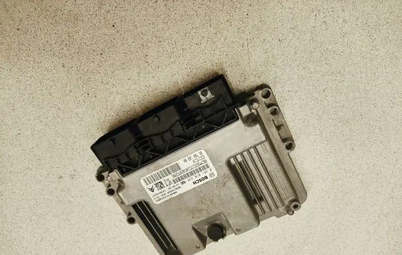 Citroen Berlingo Engine control unit/module 9666729580 9678818280 0281018228