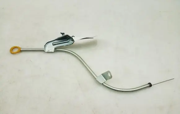 Toyota C-HR I Oil level dip stick 1530137010