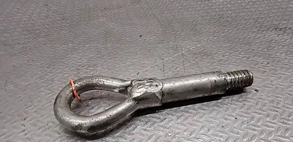 Volkswagen Golf VI Towing hook eye 