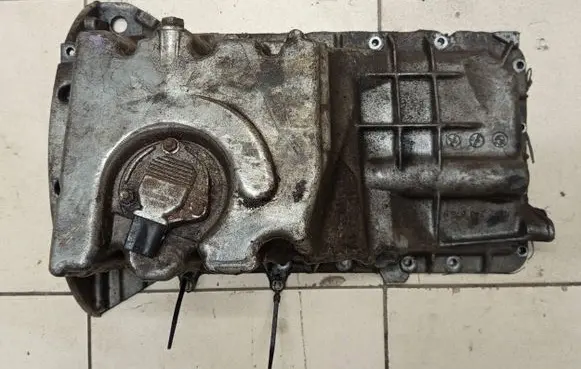 Oil sump