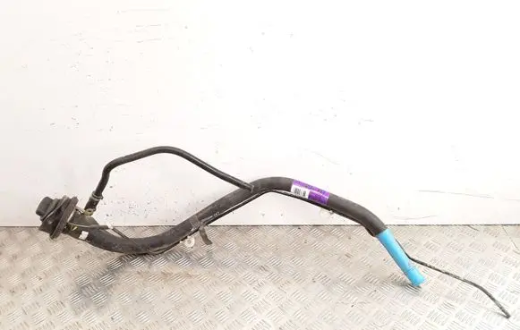 BMW X5 E53 Fuel tank filler neck pipe 1184855
