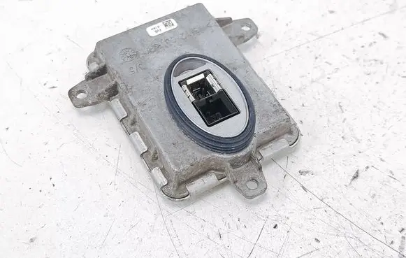 BMW 3 F30 F35 F31 Headlight ballast module Xenon 7296090 130732931700