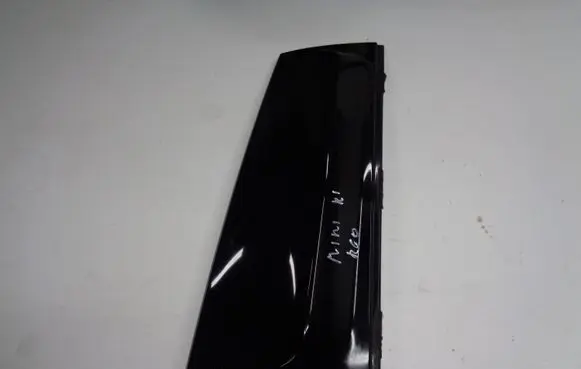 Mini Cooper Countryman R60 (B) pillar trim (top) 9801548 9801547