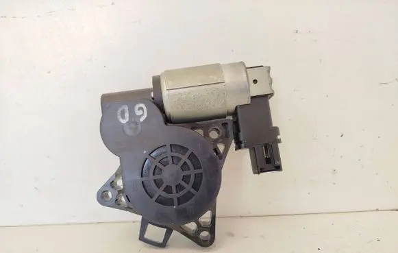 Mazda 3 I Rear door window regulator motor G22C5858X CM011650 TN773Z29