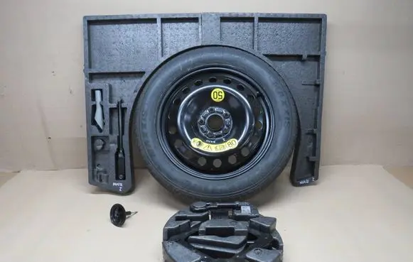 Ford Kuga II R17 spare wheel 
