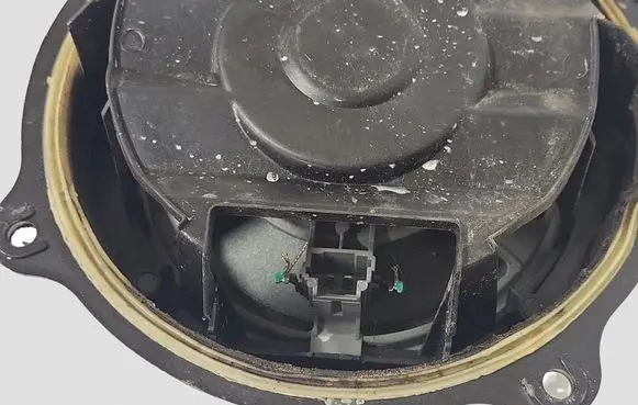 Citroen C5 Rear door speaker