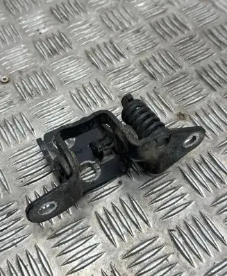Jeep Cherokee IV KK Loading door lower hinge 85574F