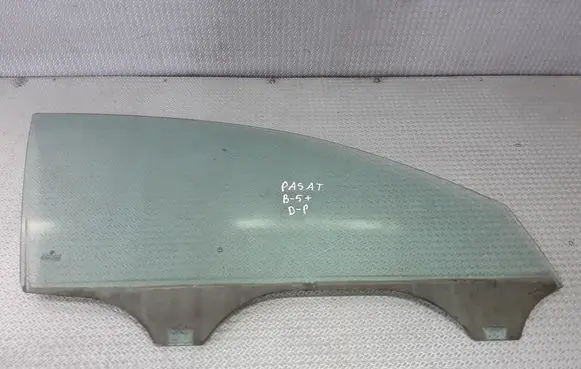 Volkswagen PASSAT B5.5 Front door window glass four-door