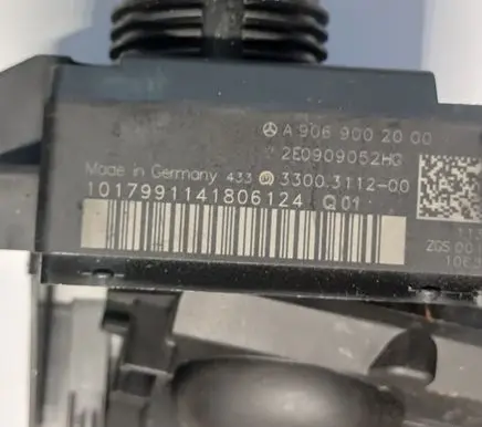 Volkswagen Crafter Ignition lock A9069002000 2E0909052HG
