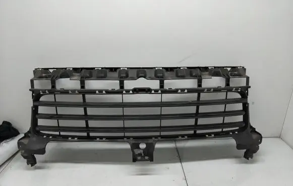 Porsche Cayenne (9Y0 9Y3) Front bumper upper radiator grill 9Y0807683P