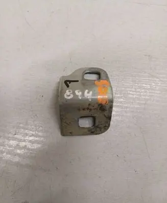 Fiat 500 Fender mounting bracket 52008399