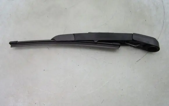 KIA Soul Rear wiper blade arm 