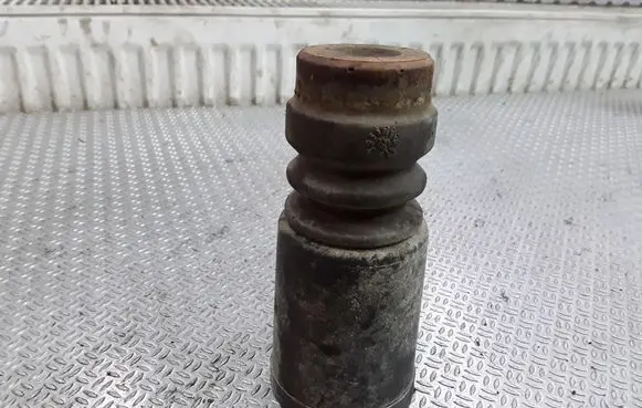 Audi A4 S4 B5 8D Front shock absorber dust cover boot 
