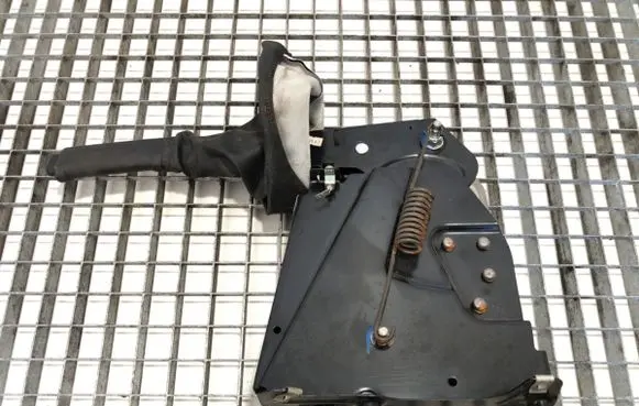 Handbrake/parking brake lever assembly