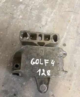 Volkswagen Golf IV Engine mount bracket 1J0199555